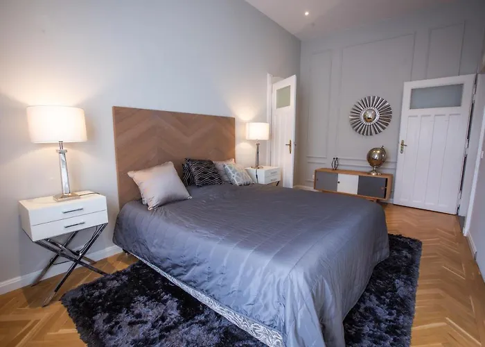 Apartment 205m2 Penthouse With 75m2 Castle View Terrace And Barbercue - My Loft In Budapest