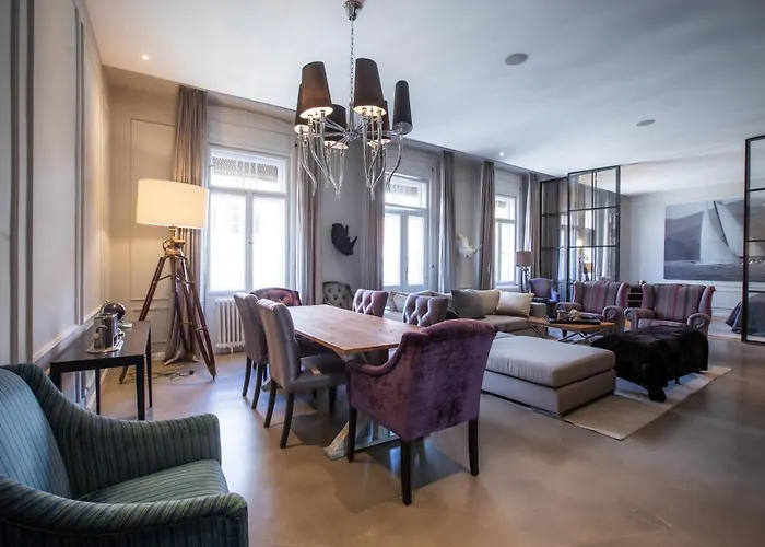 205m2 Penthouse With 75m2 Castle View Terrace And Barbercue - My Loft In Lägenhet Budapest